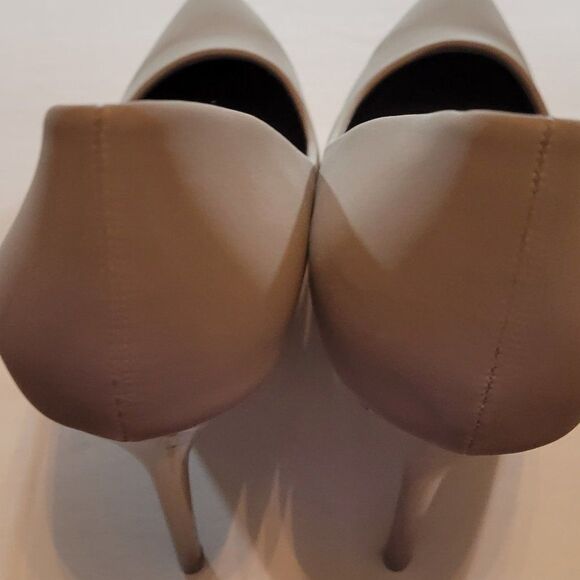 BRAND NEW HERSTYLE KATHERINA WOMEN'S POINTED TOE CLASSIC PUMP - Picture 12 of 15